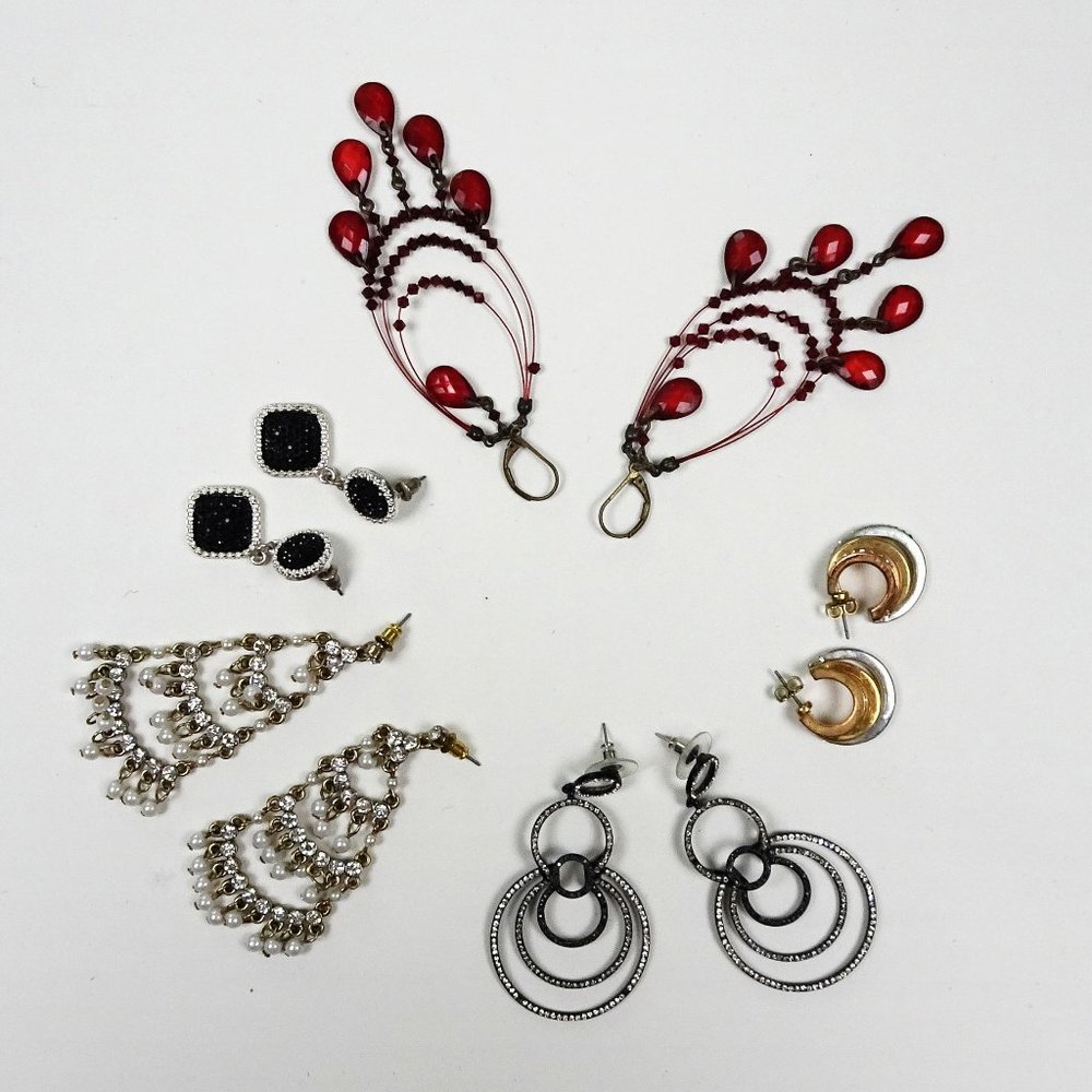 Lot of 5 Pair Pierced Earrings Fashion Jewelry Chandelier Rhinestones Beads
